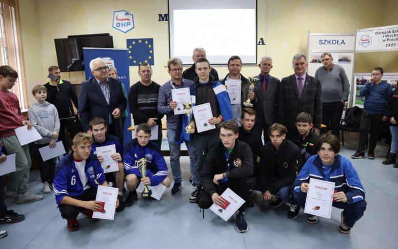 Turniej Tenisa Stołowego, Szachów i Warcabów