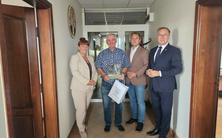 Wyjątkowy gość w Starostwie Powiatowym w Chodzieży!