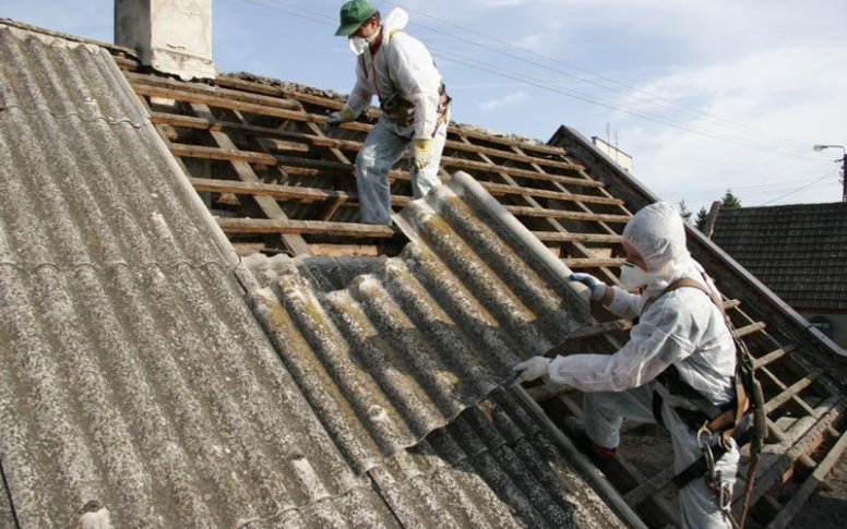 Ruszył program usuwania wyrobów zawierających azbest